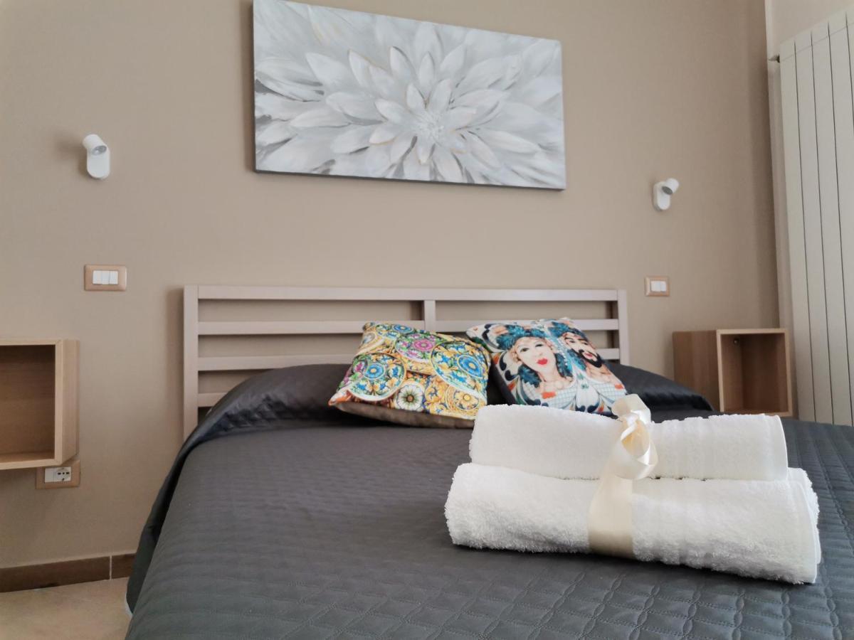 Le Metro Bed and Breakfast Carini Εξωτερικό φωτογραφία